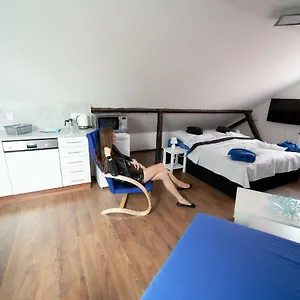 Bluestars Family Апартаменты